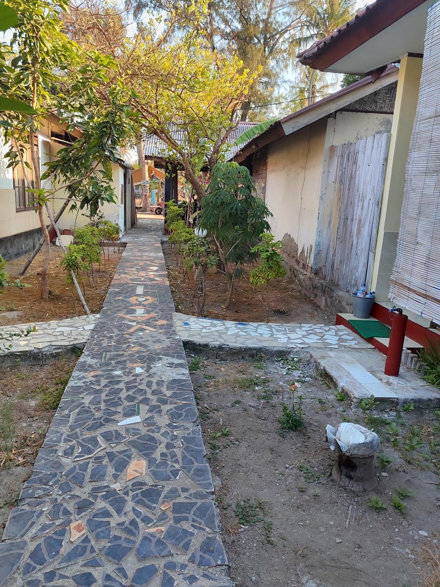 Family Bungalow Gili Meno Exterior foto